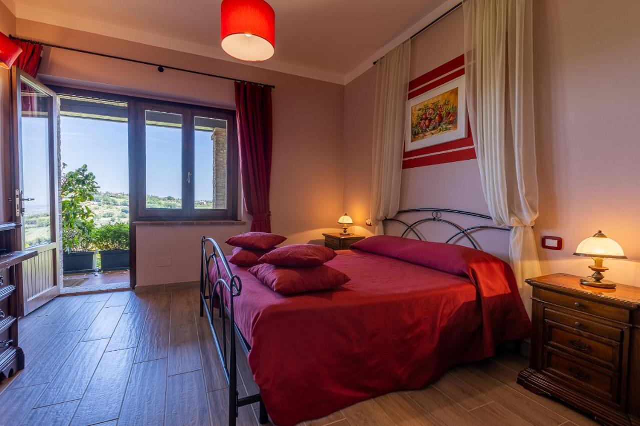 B&B Fonteroncone Di Kryvuta Oksana Montepulciano Stazione Buitenkant foto